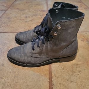 Thursday Boot Co vegan leather slate gray lace up combat captain boot size 7.5